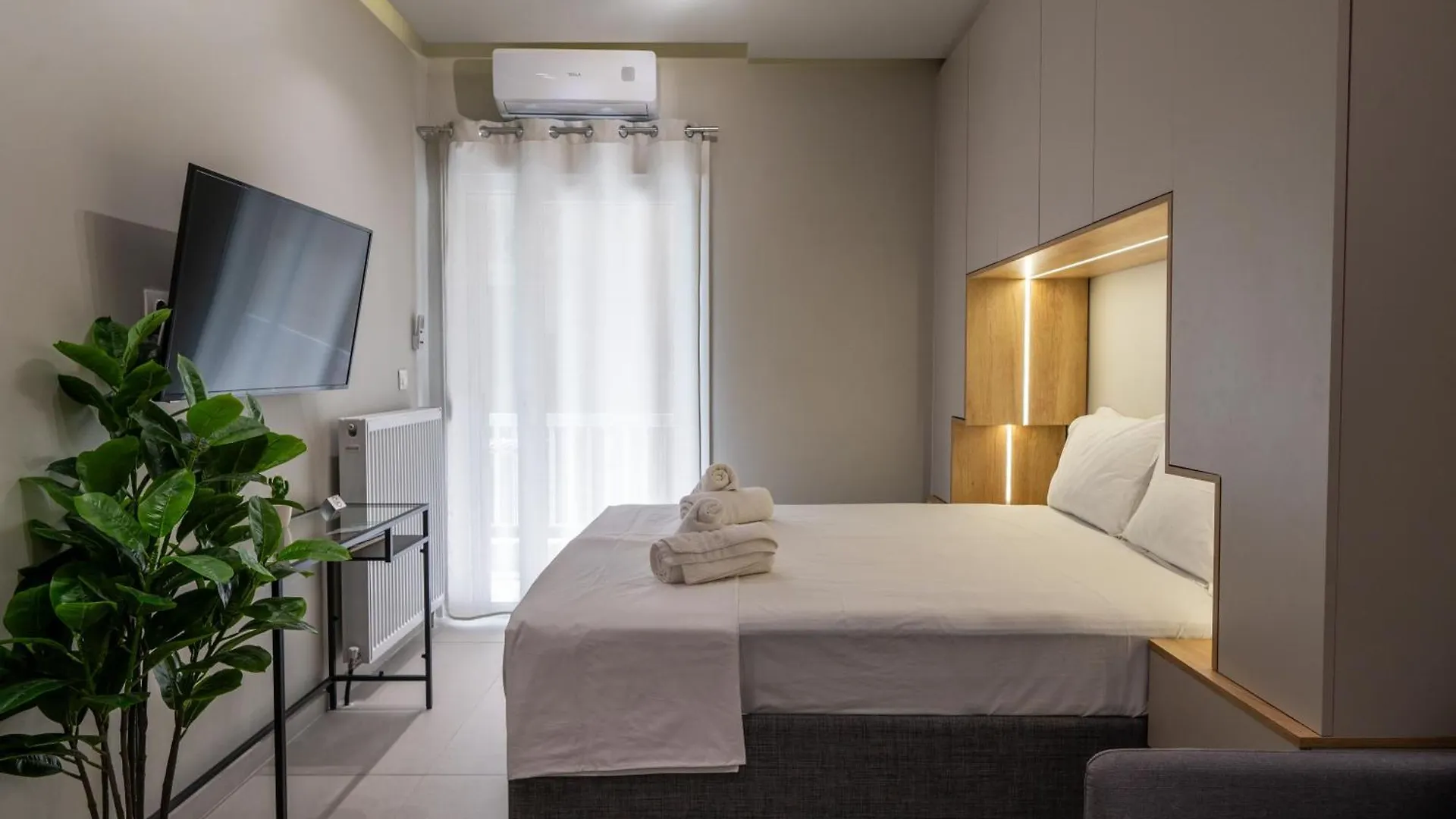 Cozy Suites By Nest Thessaloniki Apartment